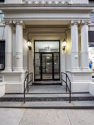 Rented by City Connections Realty | media 12