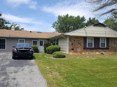 24 Malvern Ln, Stony Brook, NY, 11790