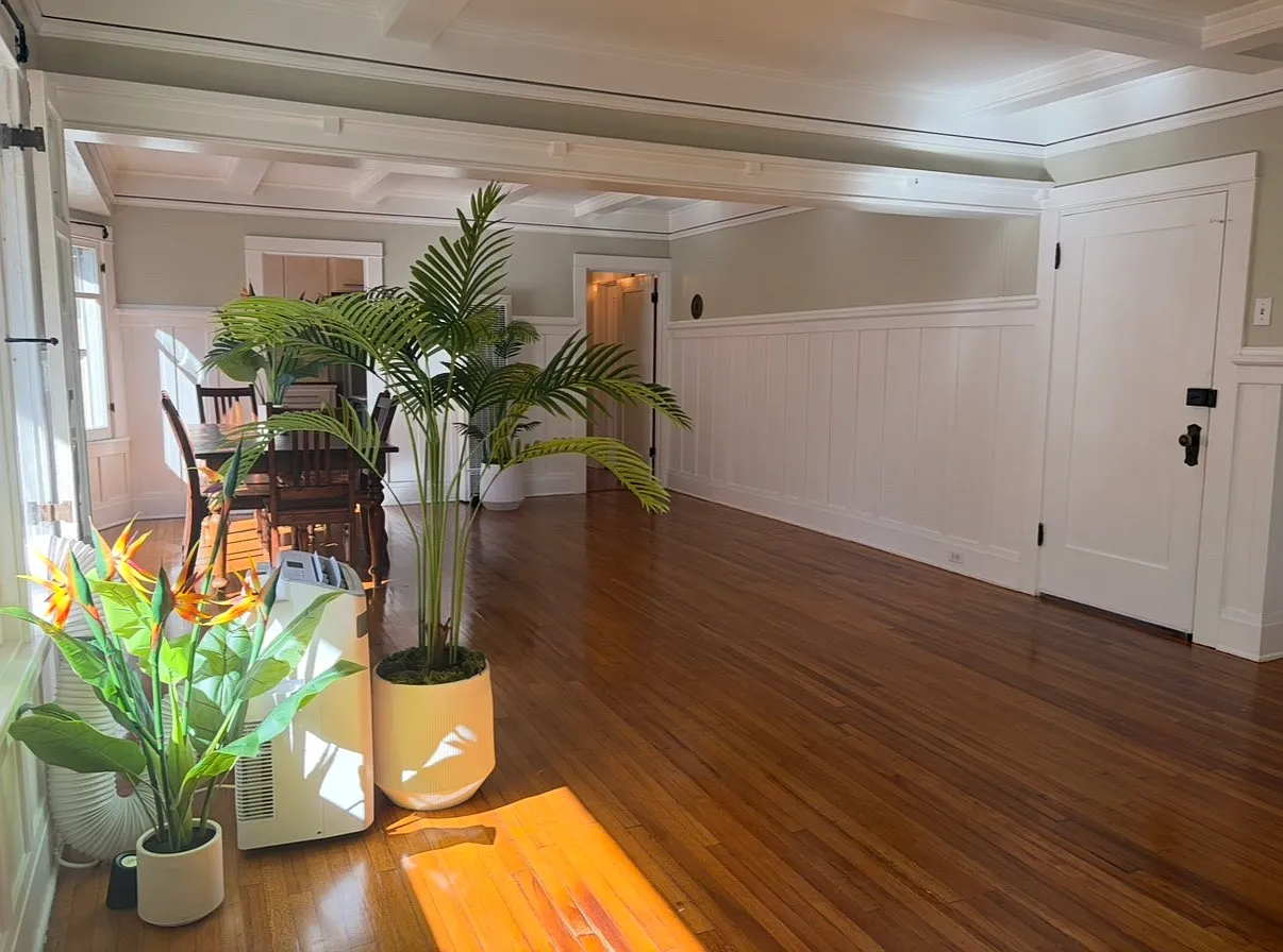 839 E Ocean Blvd — Photo 3