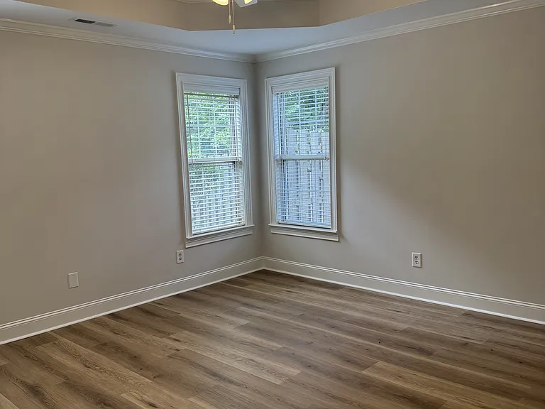 9607 Ethridge Ln — Photo 16