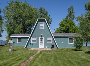 993 S Lakeview St, Dawson, ND 58428