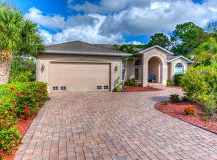 229 Rotonda Blvd E, Rotonda West, FL 33947