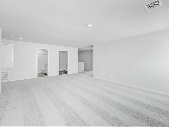 3rd image of 1604 Dwelling Pl