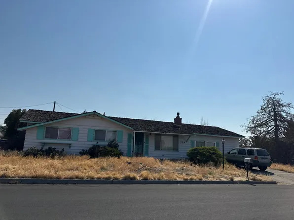 239 NE Cowden Dr, Madras, OR 97741