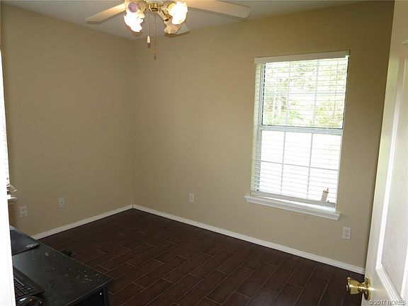 5th image of 616 W Polk Ave