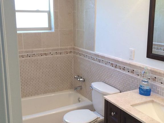 4th image of 2551 E 20th St