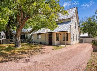 413 S Milam St, Fredericksburg, TX 78624