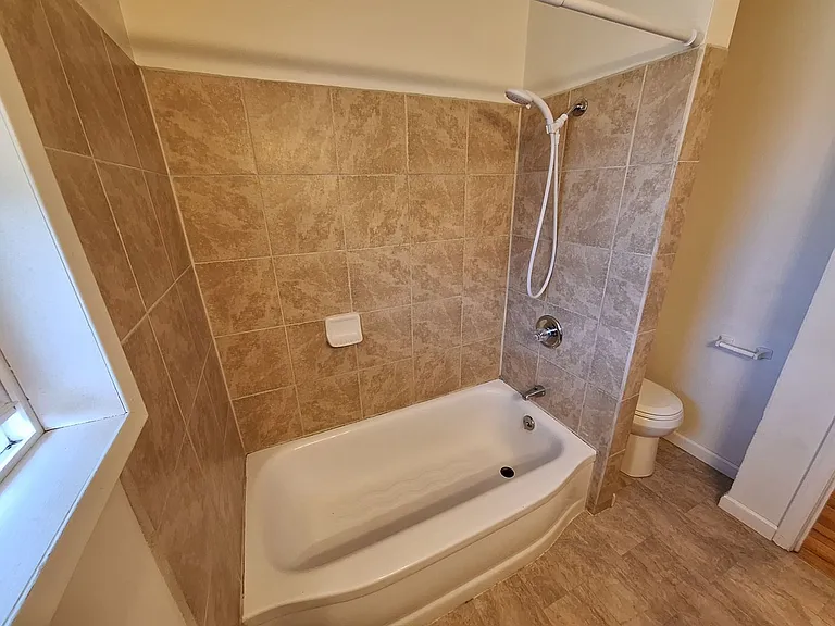 5867 Madrona Dr — Photo 18