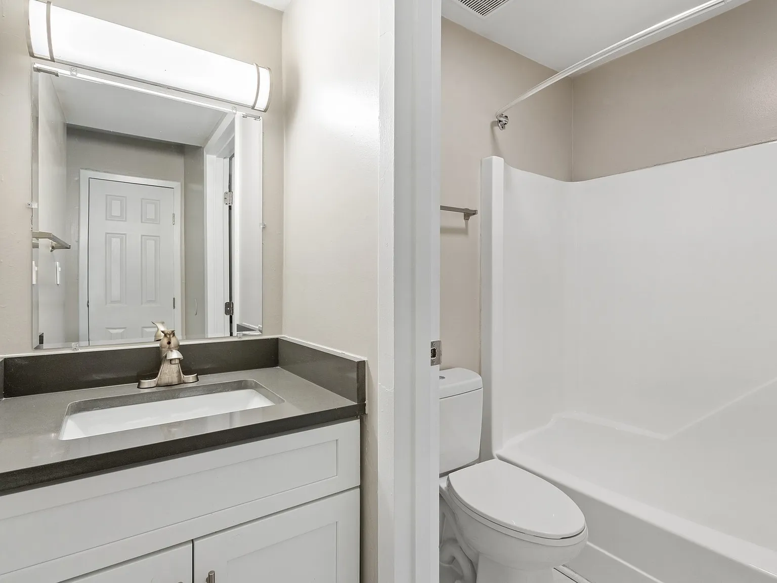 Sterlingwood Apartments — Photo 2