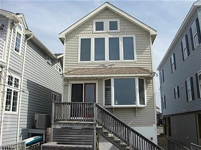 3rd image of 110 W 17th St