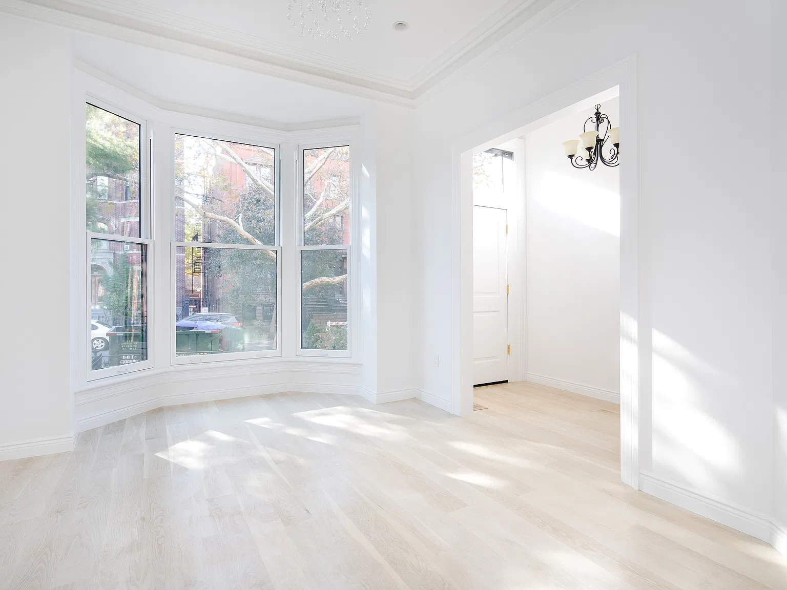 137 Milton Street — Photo 4