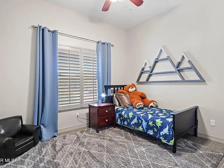 14553 Hunters Grove Ave — Photo 19