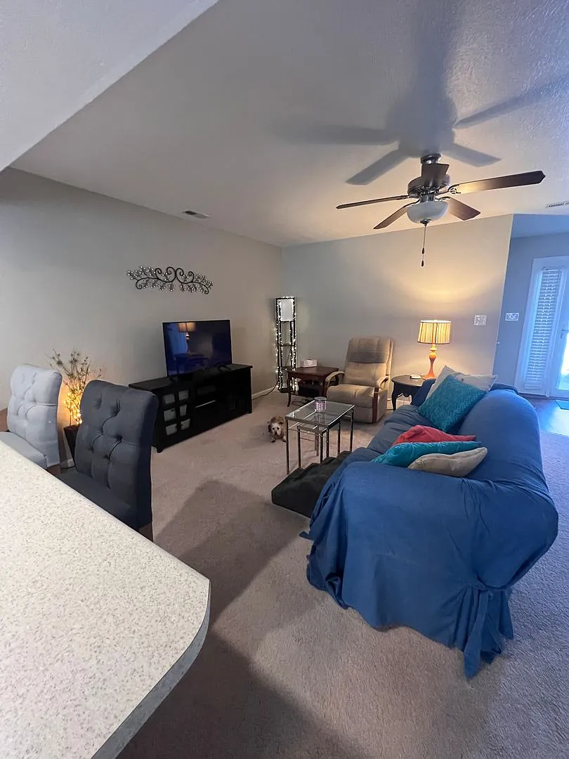 5715 Vinca Ln — Photo 4