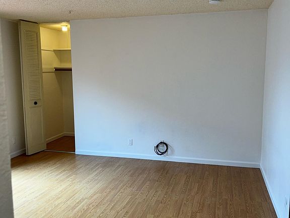 5th image of 210 88th St APT 102