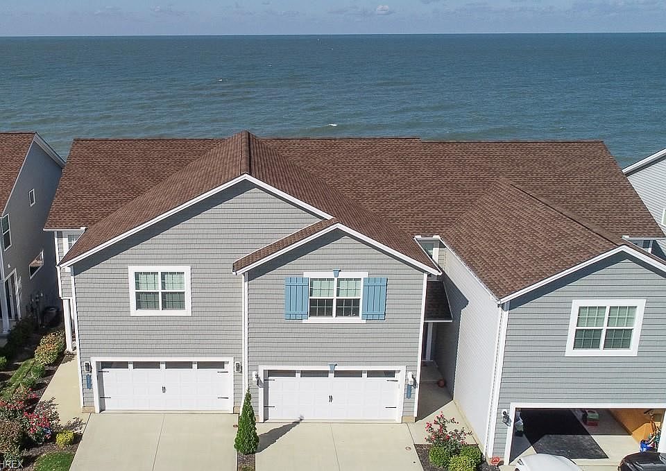 1st image of 110 Larimar Dr