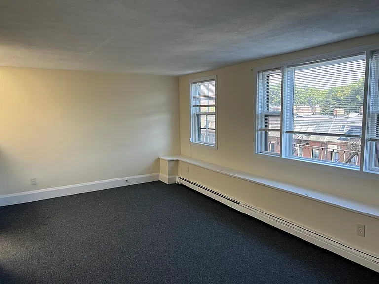 672 Massachusetts Ave #5 — Photo 8