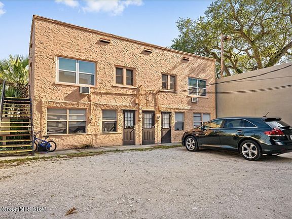 2nd image of 1219 E Strawbridge Ave #7