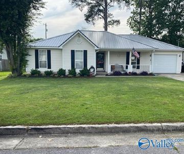 1407 Elizabeth Dr SW, Hartselle, AL, 35640