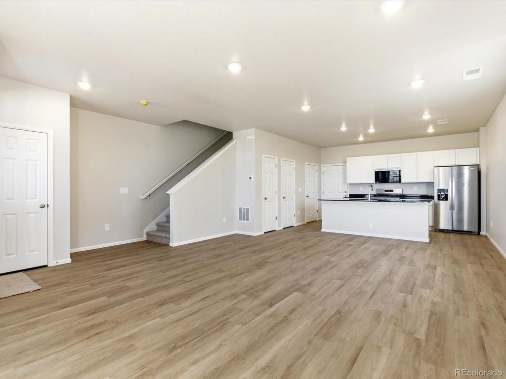1596 Riverplace Drive #5