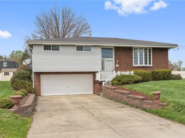 124 Wyndfield Dr, Mount Pleasant, PA 15666