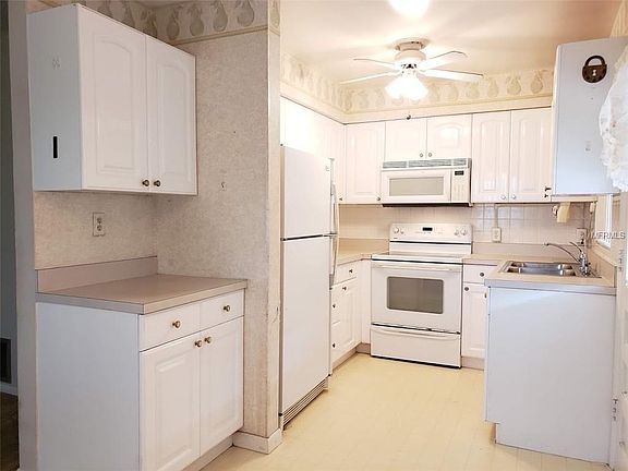 2nd image of 3819 W Iowa Ave
