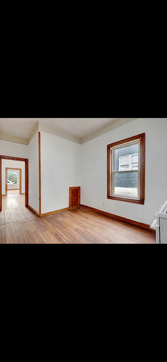 Building Photo - 324 Hawthorne St #B-1