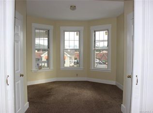 1396 Dixwell Ave #2, Hamden, CT 06514