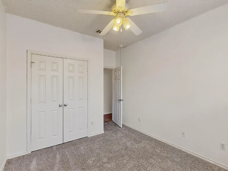 165 Hirth Dr — Photo 27