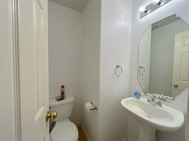 5535 Bear Paw Cir — Photo 11