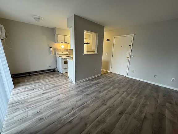2nd image of 2620 N Gettysburg Ave APT 5