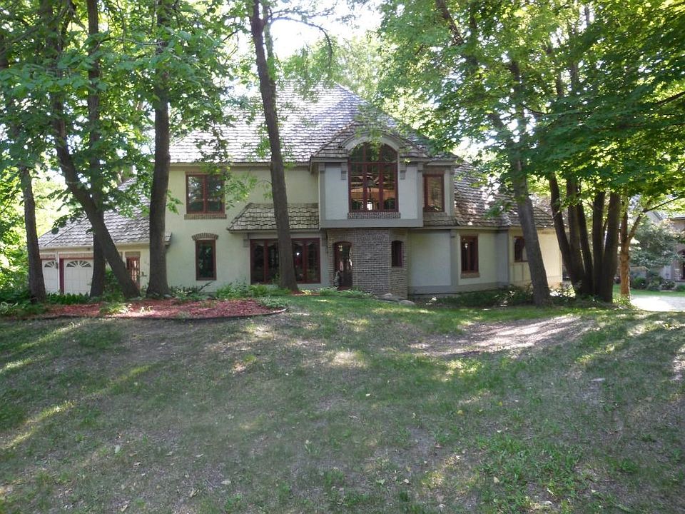 1st image of 5472 Carrie Ln