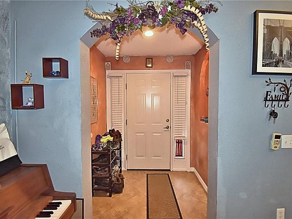 3rd image of 107 Osprey Heights Dr