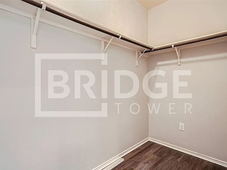 5700 Bell Tower Ln — Photo 14