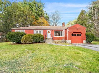 30 Rolling Ln, Sudbury, MA 01776