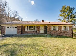 412 Williams St, Independence, VA 24348