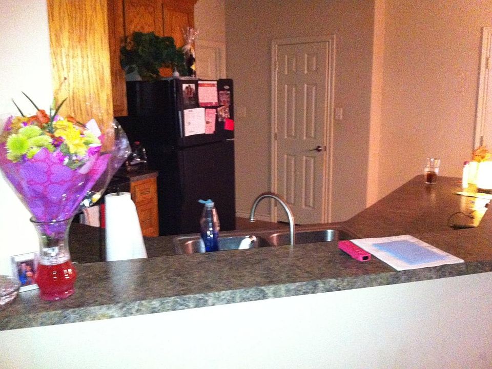 1st image of 917 Crystal Dove Ave