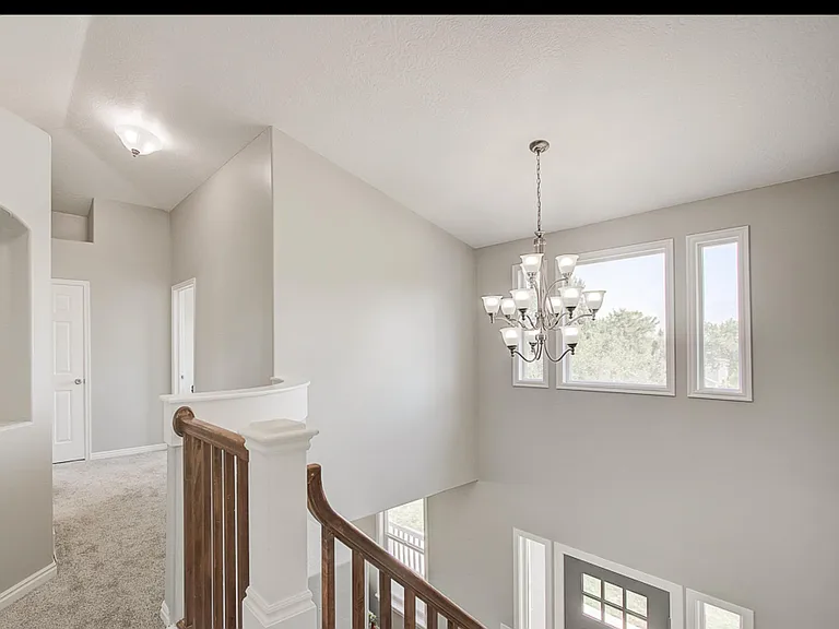 36 E Summer Pl — Photo 12