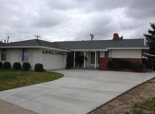 8402 Hamden Ln, Huntington Beach, CA 92646