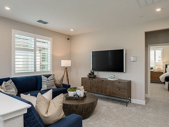 5th image of 4000 Aliki Ct