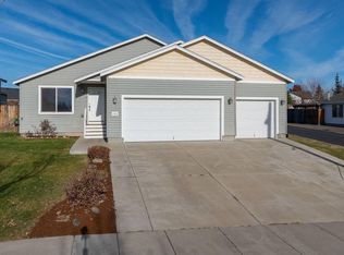 725 NE Robin Pl, Prineville, OR 97754