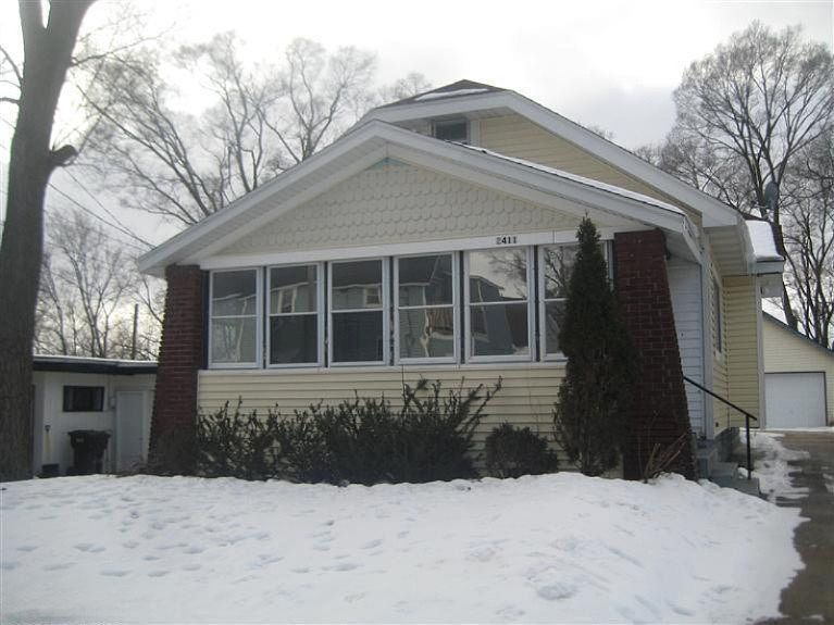 1st image of 2411 Ansonia Ave SW