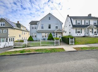 25 Manhattan Ave, Bridgeport, CT 06606