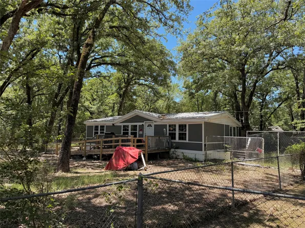 115 Fernwood Dr, Mabank, TX 75156