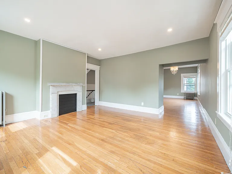 99 Vinton St #2 — Photo 17