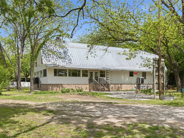 660 County Road 549, Mullin, TX 76864