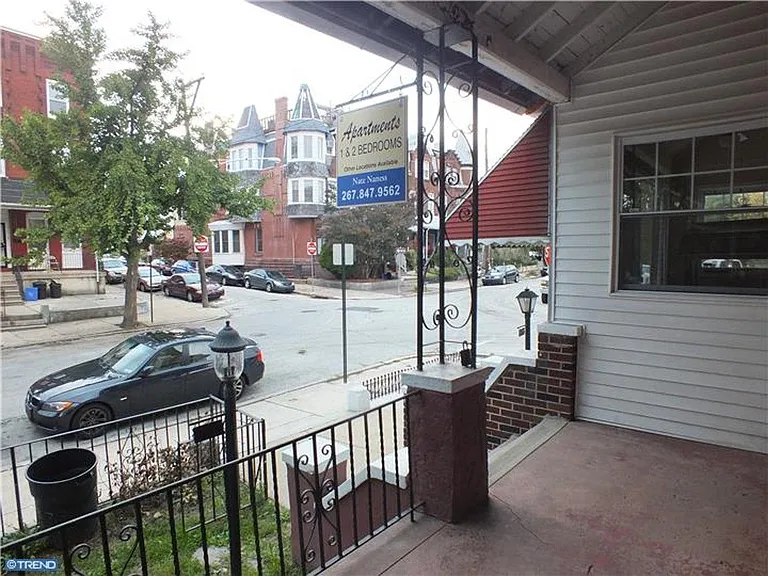 637 N 32nd St — Photo 20