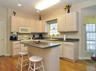 114 Charles St, Blawnox, PA 15238