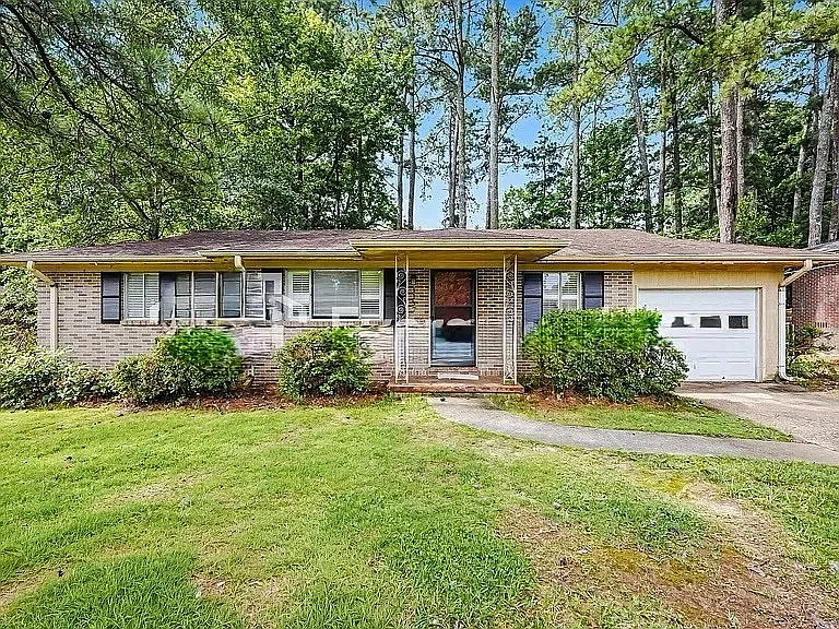 Charming 3 Bed/1 Bath Single Family Home in Birmingham, AL - $1045/mo — Photo 1