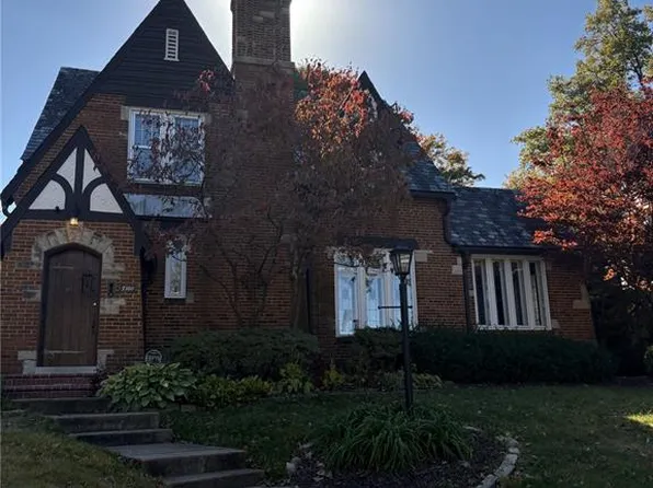 7360 Teasdale Ave, Saint Louis, MO 63130