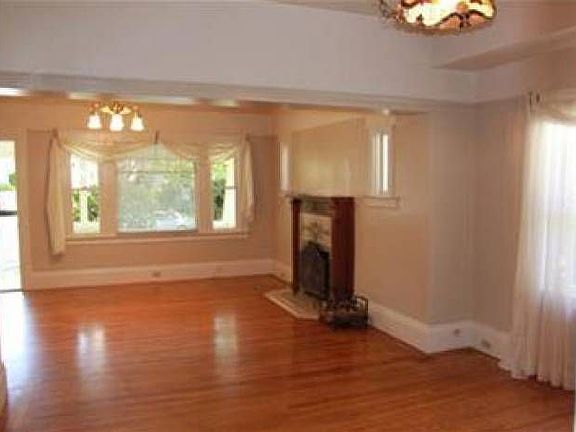 4th image of 2358 Portola Way